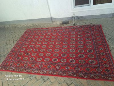 Гилам сотилади Арзон