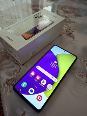 Продаеться телефон Samsung A52.