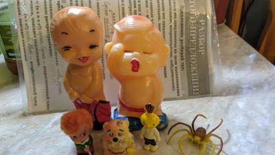 Продам игрушки игрушки