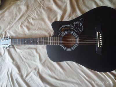 Flight akustik gitara. Yangi. Skidka!