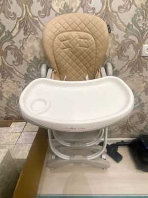 Продаю стульчик для кормления Baby Luxe