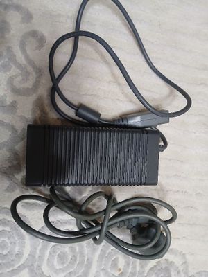 Assalom alekum blok pitanya sotiladi Xbox 360 uchun