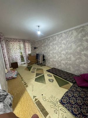 Kvartirant 1 xonali remonti bilan 3 ti mikrayo da