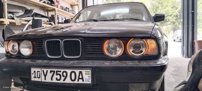 Bmw 1988 sotiladi e34