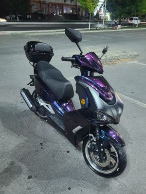 Skuter Italia R3 , xolati A'lo , srochniy sotiladi