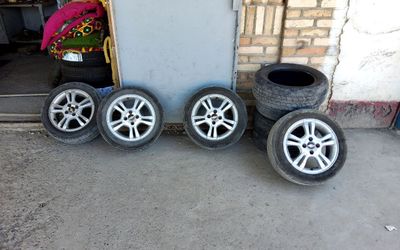 Продаётся сака диски с шинами 15 от нексия 3
