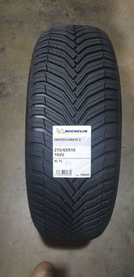 Michelin CrossClimate 2 215/65R16