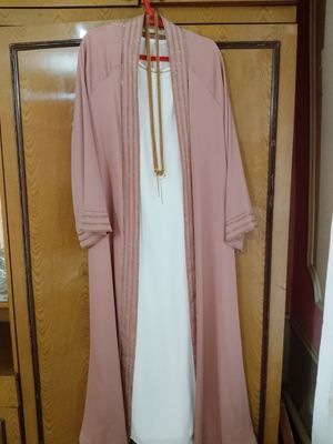Abaya 250 ming bir martta kiyilgan toʻyga