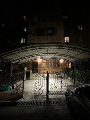 Продается под офис Парк Бобура
