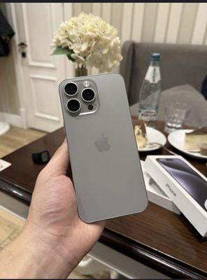 iphone 15 pro 128 GB
