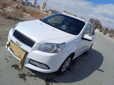 Chevrolet nexia 3