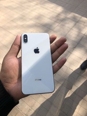 iPhone Xsmax 64GB srochni sotiladi