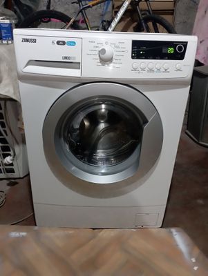 Стиральная машина ZANUSSI 6 кг