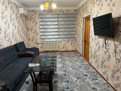 Срочно сдается квартира Юнусабад метро туркистон 2/2/4 цена 400$