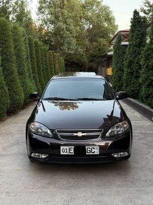 2023. Gentra Avtomat karobka. 32.000 km. Kraskasi toza.