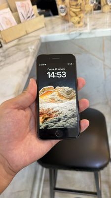 Iphone 8 sotiladi srochniy