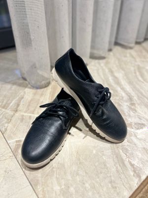 Qora natural Kojali poyabzal 36 razmer