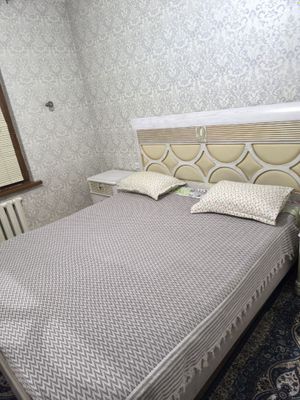 Срочно продается спальный гарнитур