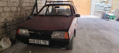 Продаю машину лада 21099