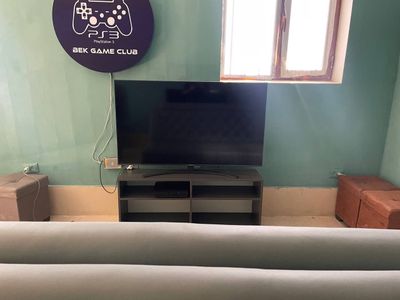 Televizor LG 8100 model