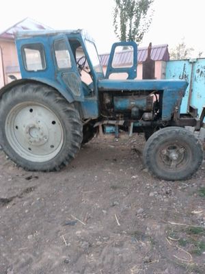 Traktor 40. sotiladi