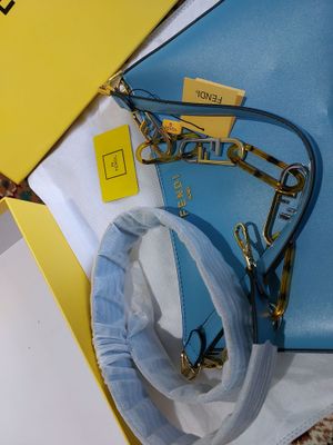 Fendi sumka