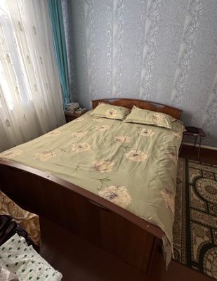 ПРОДАЕТСЯ СПАЛЬНАЯ МЕБЕЛЬ С МАТРАСОМ