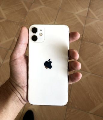 Iphone 11 garantiya iwlaydi ekran almashgʻan bold 3.500 mln galiwiladi