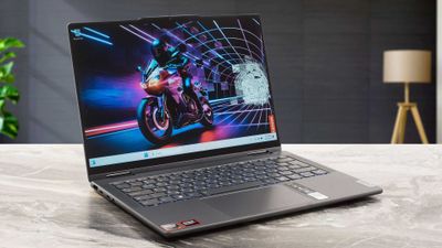 Lenovo Yoga 7 2-in-1 14AHP9 AMD Ryzen5-8640HS/8GB LPDDR5/512GB SSD/14"