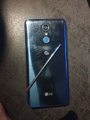 LG Q8 4/64 gb karo'pka yo'q