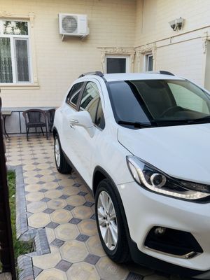 Trekker Primer Kraska Tozza