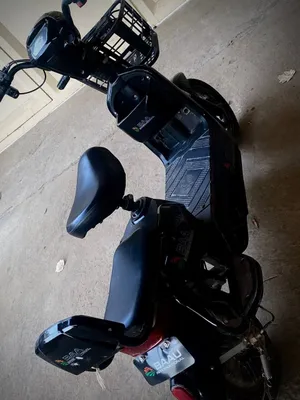 Skuter sotiladi arzon narxda manzil samarqand narpay tumani