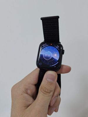 Apple watch 7 45mm sotiladi