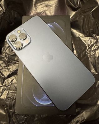 Iphone 12 pro max Lla 256 gb