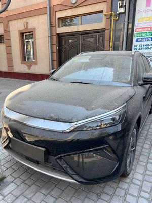BYD Yuan Plus 2025 Smart Qora rangda tayyor sotuvda