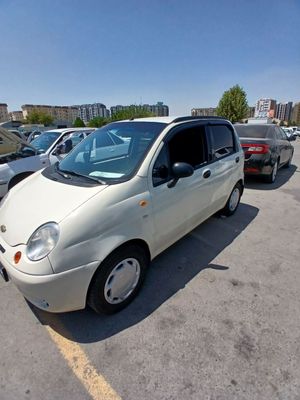 Matiz sotiladi mx