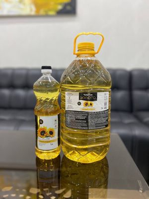 Arzon narxda semechka yog'lari sotiladi.