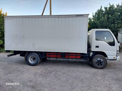 ISUZU holati a'lo