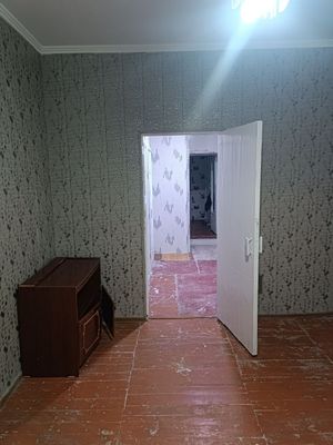 Аренда 2 ком квартира в 10 мкр 2 этаж