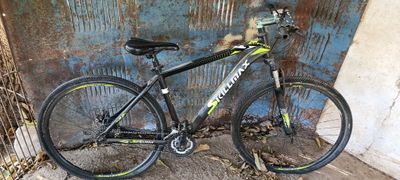 Skilmax velosipedi