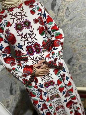 Abaya Koylak polniy ruchnoy rabota 1million