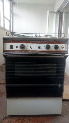 Газовый плита рабочий