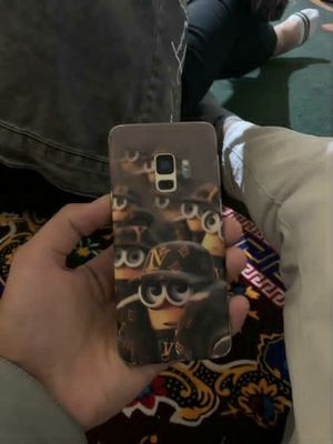 Samsung s9 4+4/64