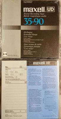 Запечатанные катушки магнитной ленты производства Японии Maxell