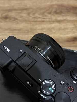 Sony A6700 kam ishlatilgan