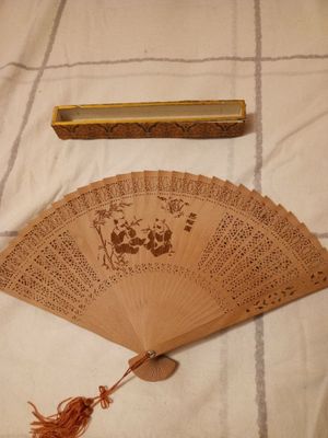 Продаётся винтажный китайский веер