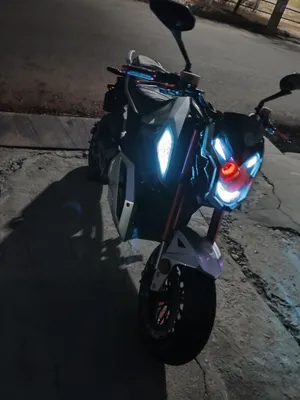 Электромотоцикл R6, В идеальном состоянии. Без царапин