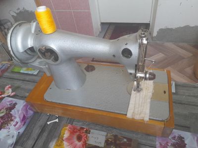 Продаётся швейная машинка ПМЗ