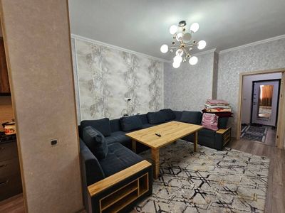Сдается 2x комнатная квартира С обстановкой ЛЮКС Этаж: 7 Район: Айди