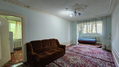 Урганч ш 1 хона марказида